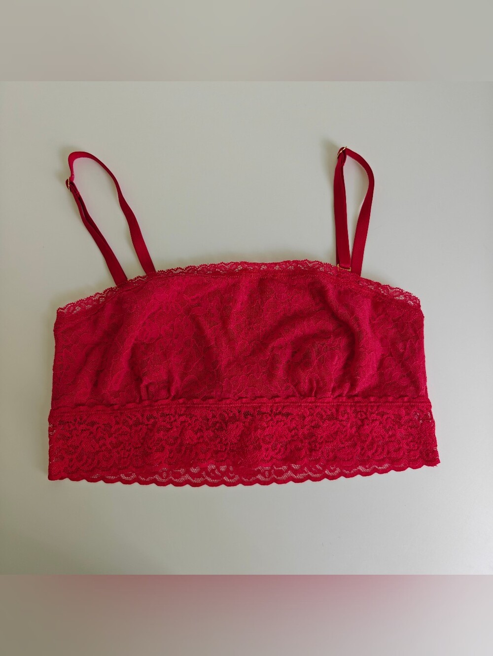 Victoria's Secret Y2K vibrant red lace bralette